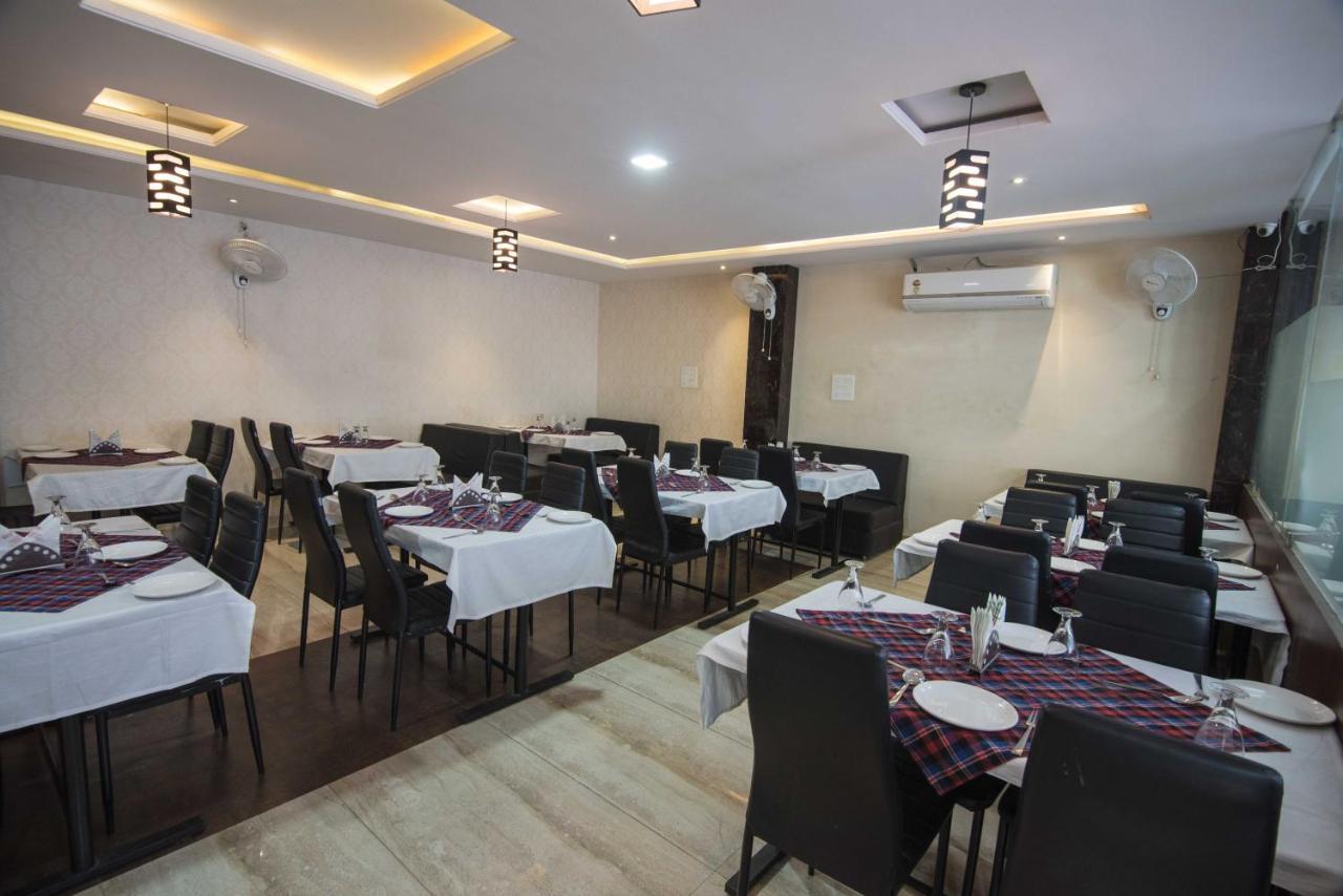 Hotel Mayur Palace 보팔 외부 사진
